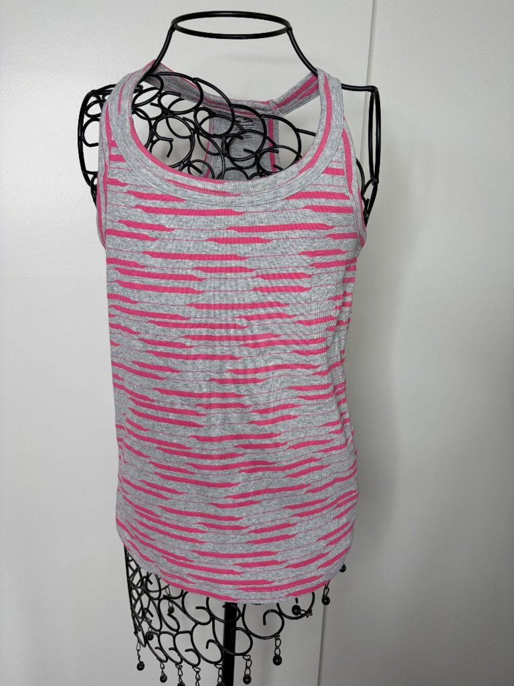 C9 by Champion Women Medium Workout Tank Top Built In Bra Racerback